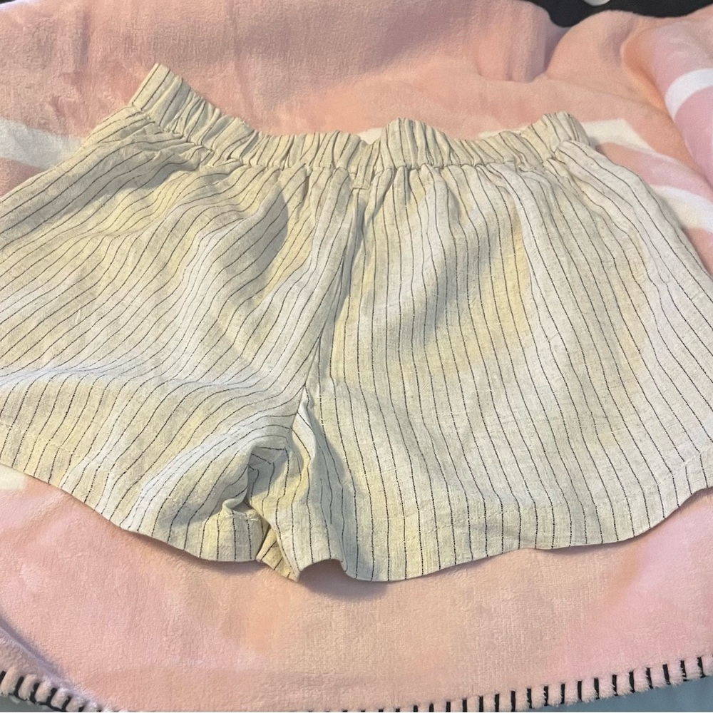Striped Cream Women's Shorts
